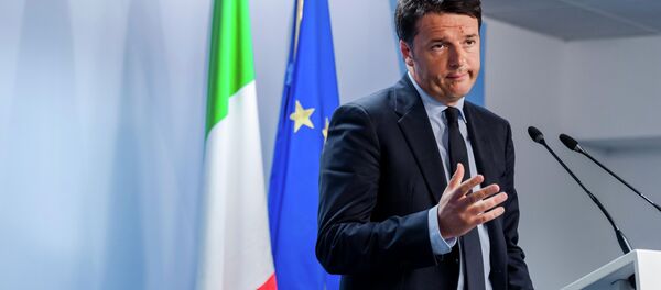 El primer ministro de Italia Matteo Renzi - Sputnik Mundo