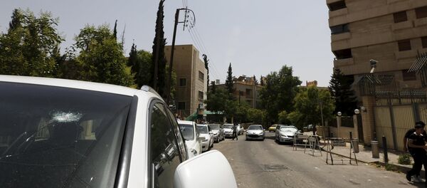 El EI captura el último puesto fronterizo entre Siria e Irak controlado por Damasco - Sputnik Mundo