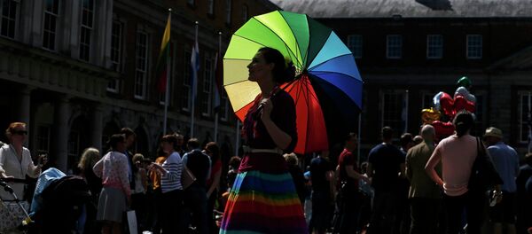 Irlanda vota a favor de la legalización del matrimonio homosexual - Sputnik Mundo