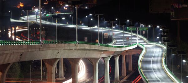 Viaducto Bicentenario en México Viaducto Bicentenario en México - Sputnik Mundo