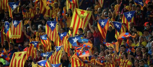 Vascos y catalanes pitan al unísono el himno español en la final de la Copa del Rey - Sputnik Mundo