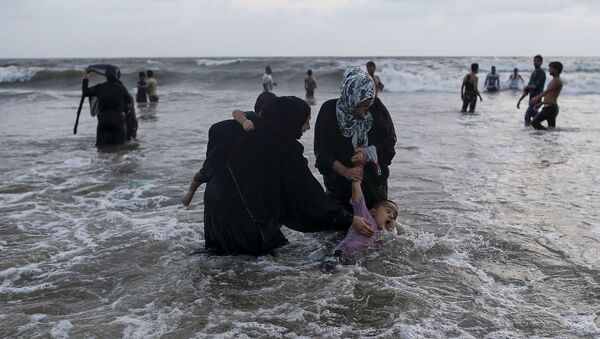 El calor extremo de la India mata a más de 200 personas en un día - Sputnik Mundo