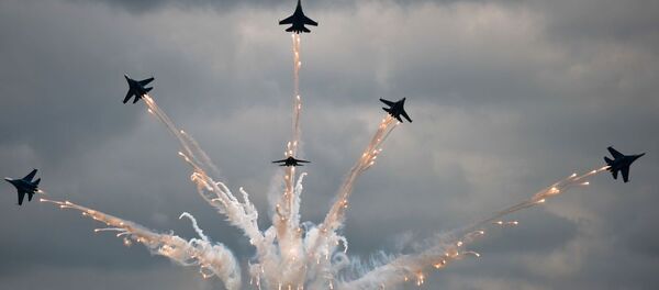 Concurso de pilotos militares Aviadarts 2015 - Sputnik Mundo