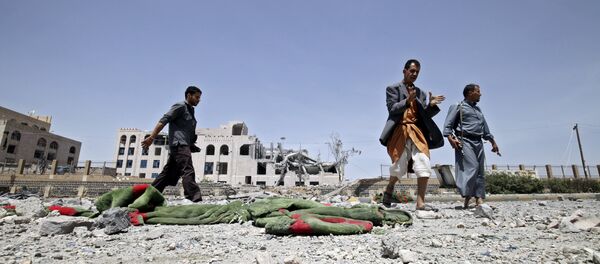 Militantes del grupo de los hutíes - Sputnik Mundo