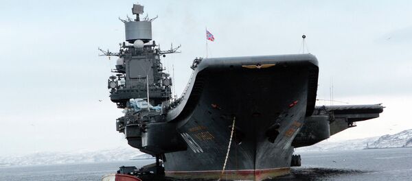 El portaviones ruso Almirante Kuznetsov (archivo) - Sputnik Mundo