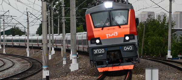 La industria española celebra la puesta de largo en Rusia de los trenes Talgo La industria española celebra la puesta de largo en Rusia de los trenes Talgo - Sputnik Mundo