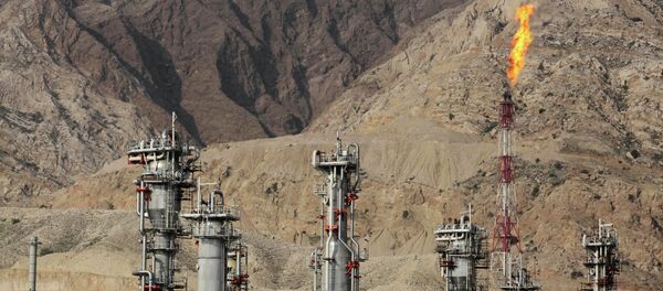 Refinería de gas en Irán - Sputnik Mundo