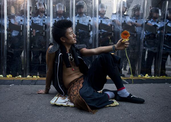 Las obras de los ganadores del I Concurso Internacional de Periodismo Fotográfico Andréi Stenin - Sputnik Mundo