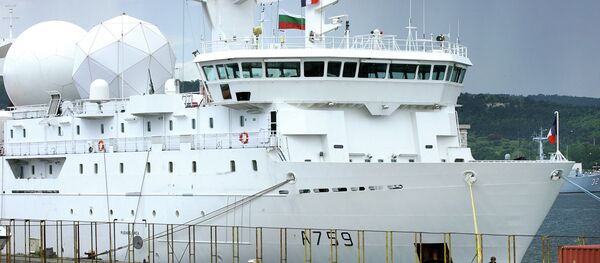 Buque de inteligencia de la Armada francesa Dupuy de Lome Buque de inteligencia de la Armada francesa Dupuy de Lome - Sputnik Mundo