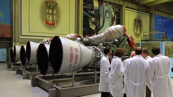 Propulsores espaciales rusos RD-180 (archivo) - Sputnik Mundo