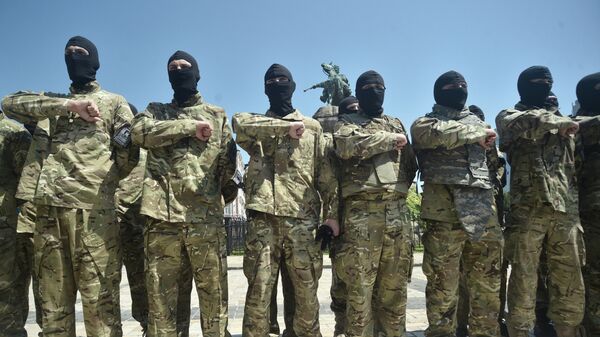 Miembros del Batallón Azov (archivo) - Sputnik Mundo