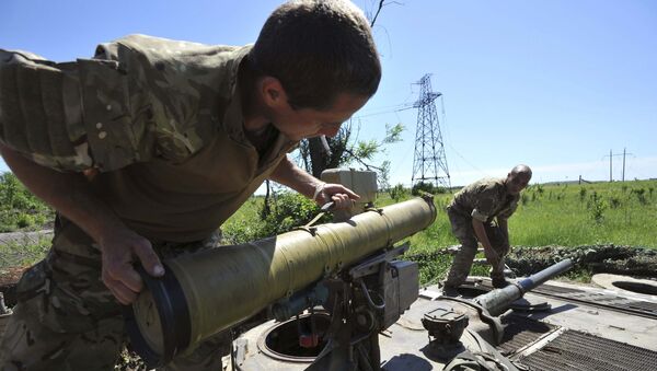 Miembros de las Fuerzas Armadas de Ucrania (archivo) - Sputnik Mundo