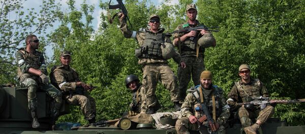 Militares ucranianos - Sputnik Mundo