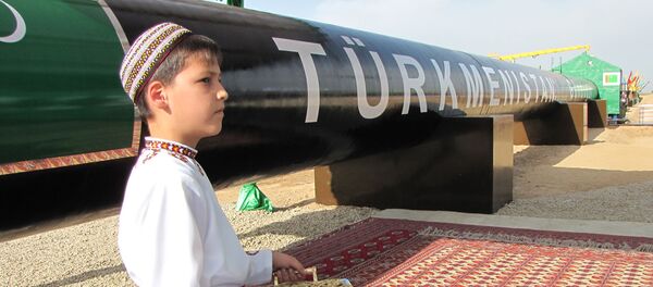 Gas de Turkmenistán ofrecería competencia a Gazprom en Europa Gas de Turkmenistán ofrecería competencia a Gazprom en Europa - Sputnik Mundo