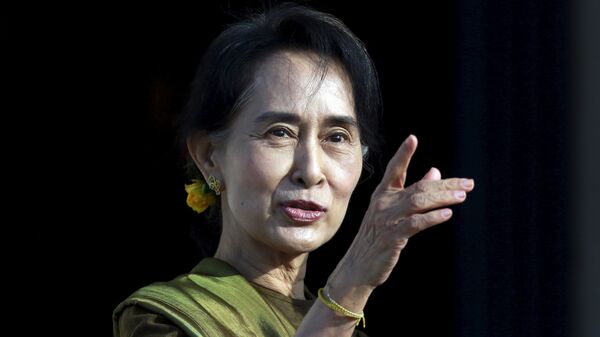 Aung San Suu Kyi, líder de la oposición en Myanmar - Sputnik Mundo