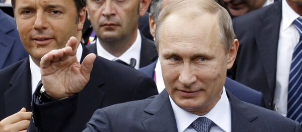 Matteo Renzi, primer ministro de Italia y Vladímir Putin, presidente de Rusia - Sputnik Mundo