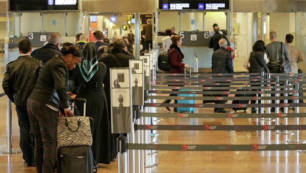 Aeropuerto internacional de Bruselas - Sputnik Mundo