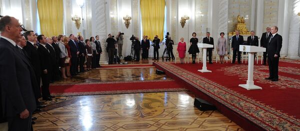 Vladímir Putin, presidente ruso en la ceremonia de entrega de premios estatales con el motivo del Día de Rusia - Sputnik Mundo