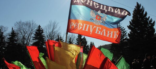 Bandera de DNR - Sputnik Mundo