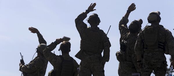 Soldados estadounidenses durante las maniobras de la OTAN (archivo) - Sputnik Mundo