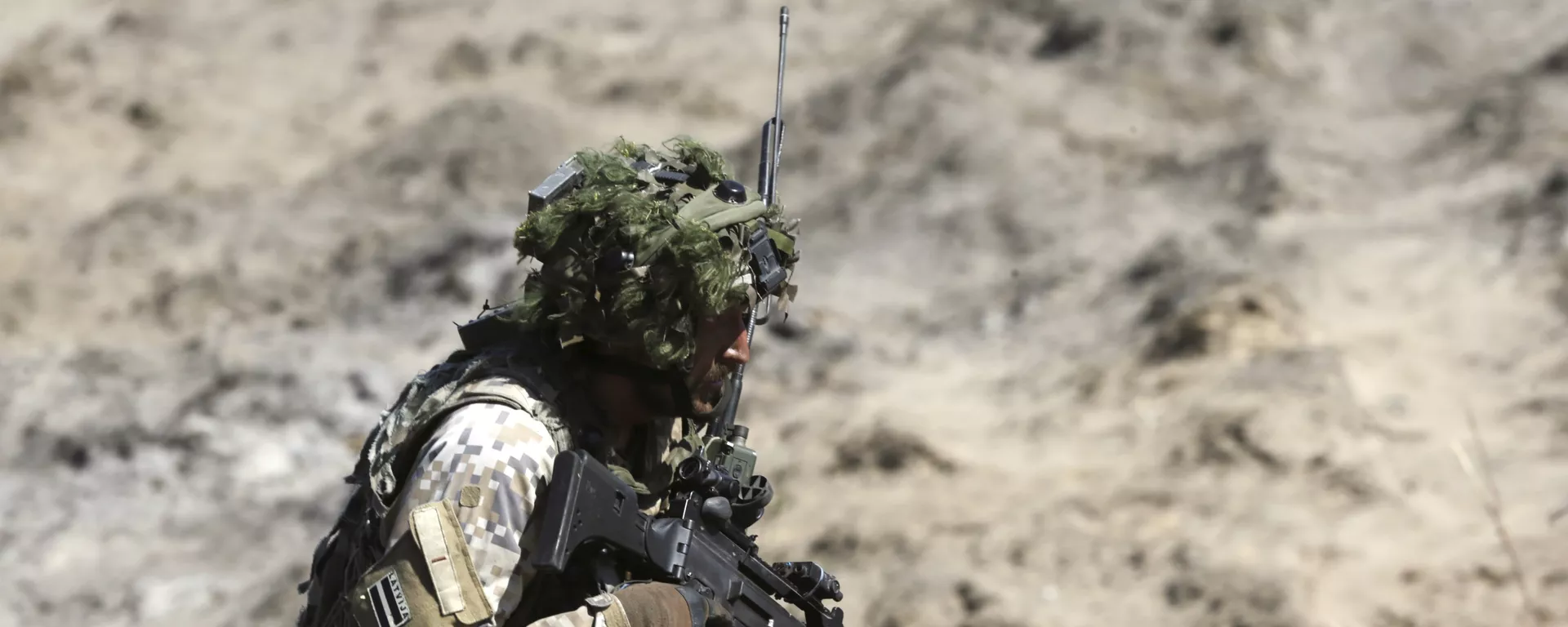 Un militar de la OTAN Un militar de la OTAN - Sputnik Mundo, 1920, 02.12.2021