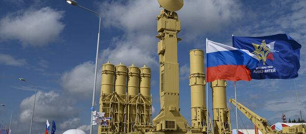 Зенитный ракетный комплекс Триумф С-400 на торжественном открытии Международного военно-технического форума Армия-2015 - Sputnik Mundo