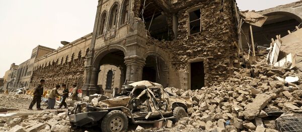 Los bombardeos contra Yemen destruyeron 16 monumentos antiguos - Sputnik Mundo