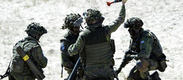 La OTAN reacciona con armas ante palabras, según embajador - Sputnik Mundo