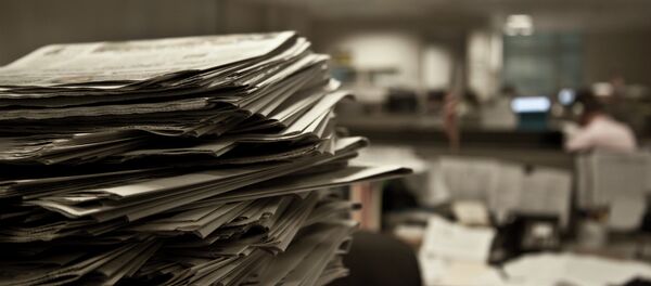 Medios ya no representan al cuarto poder, dice Ignacio Ramonet - Sputnik Mundo