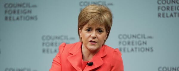 Nicola Sturgeon, ministra principal de Escocia, responde a preguntas durante el Consejo de Relaciones Exteriores en Washington, jueves, 11 de junio de 2015 - Sputnik Mundo