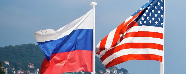 Флаги России и США - Sputnik Mundo