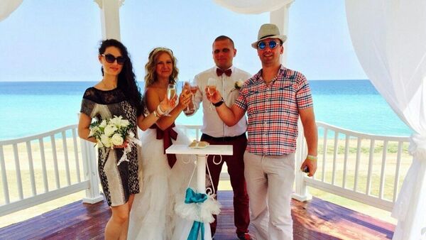 La boda de Irina Zharénova y el Pável Gúbich - Sputnik Mundo