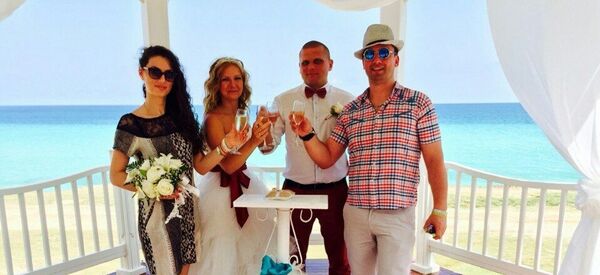 La boda de Irina Zharénova y el Pável Gúbich - Sputnik Mundo