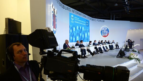 Foror de la Organización de Cooperación de Shanghai en SPIEF 2015 - Sputnik Mundo