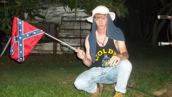 Una foto de Dylann Roof tomada de su sitio personal con manifiesto racista - Sputnik Mundo