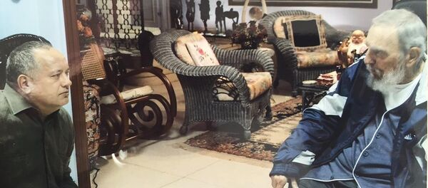 Diosdado Cabello, presidente de la Asamblea Nacional de Venezuela y Fidel Castro, líder histórico de la Revolución Cubana - Sputnik Mundo