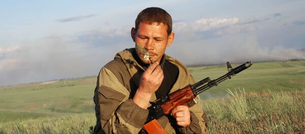 Miliciano de Donbás - Sputnik Mundo