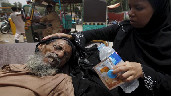 Ola de calor en Pakistán - Sputnik Mundo