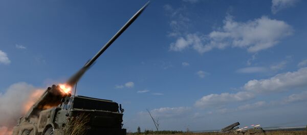 Lanzamisiles Uragán - Sputnik Mundo