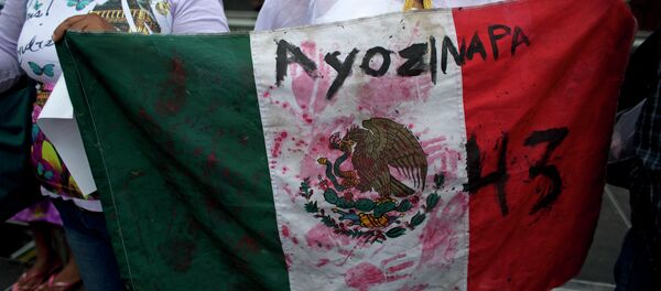 Masacre de Ayotzinapa es una vergüenza para la humanidad, dice Garzón Masacre de Ayotzinapa es una vergüenza para la humanidad, dice Garzón - Sputnik Mundo