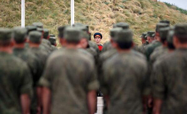 Biatlón con tanques en la provincia de Volgogrado - Sputnik Mundo