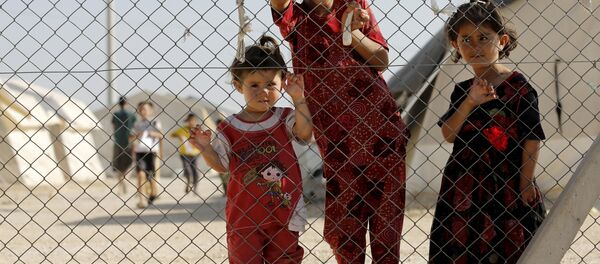 Niños en el campo de refugiados sirios e iraquíes en Midyat, Turquía (archivo) - Sputnik Mundo