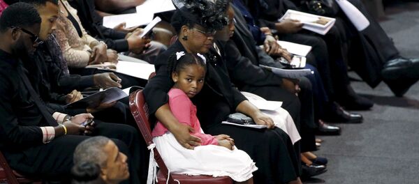 Malana Pinckney, hija del pastor Clementa Pinckney, y Jennifer Pinckney, su esposa - Sputnik Mundo