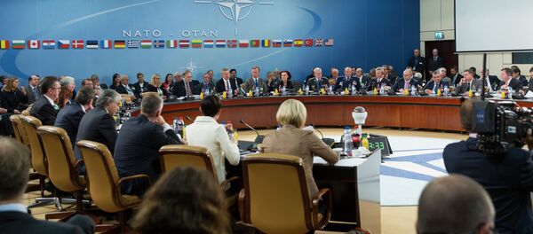 Reunión de los ministros de Defensa de la OTAN - Sputnik Mundo