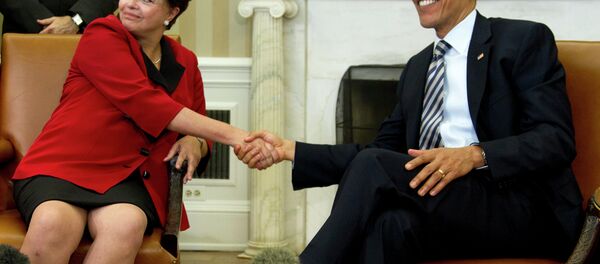 El presidente de EEUU, Barack Obama, se reúne con la presidente de Brasil, Dilma Rousseff, en la Casa Blanca en Washington, 2012 - Sputnik Mundo