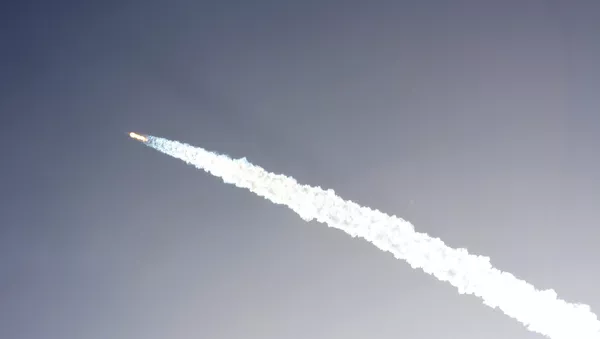 SpaceX Falcon 9 antes de la explosión - Sputnik Mundo