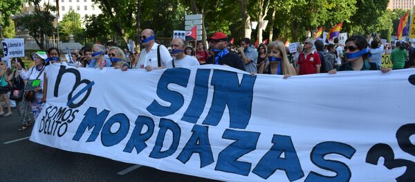 Miles de personas protestan en España contra la Ley Mordaza - Sputnik Mundo