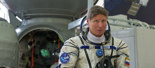 Guenadi Pádalka - Sputnik Mundo