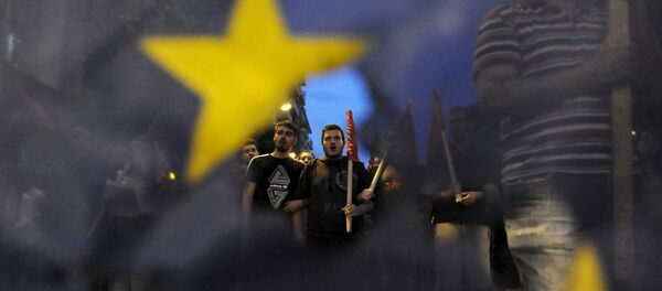 Manifestación contra la austeridad en Grecia, el 1 de julio, 2015 - Sputnik Mundo