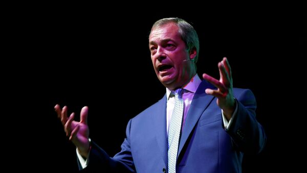 Nigel Farage, líder del Partido por la Independencia de Reino Unido (UKIP) - Sputnik Mundo